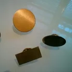 Заготовки для значков под наклейку.