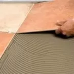 Стяжка пола маячная.