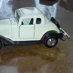 Коллекционная металлическая модель ретро-автомобиля серии «Old Timer»