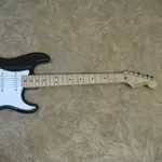 Продам Fender Standard Stratocaster HSS(Mexico 2003)