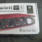 Продам звуковую карту Focusrite SCARLETT 4i2