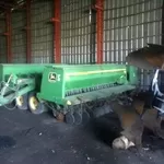 Сеялка механическая JOHN DEERE 455 с удобрениями