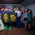 Золотое шоу, золотая пыль, звездное шоу, портрет блестками, художник.