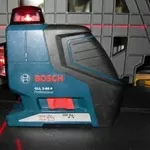 Нивелир BOSCH .