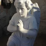 Скульптор. Памятники из мрамора, рельефы, портреты.