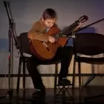 Уроки гитары Киев, уроки игры на гитаре, Школа гитары, Курсы гитары