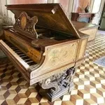 Получить разрешение на вывоз старинного рояля или пианино заграницу из Украины.