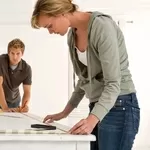 Поклеить обои Киев недорого