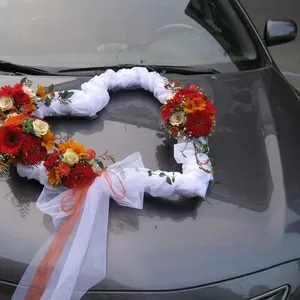 Украшение свадебного авто и кортежа