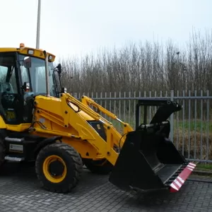 Продам колесный экскаватор JCB 3CX