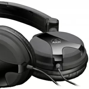 Наушники AKG K518DJ в салоне