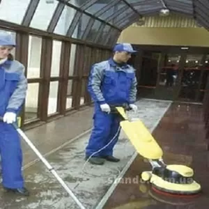 Чистка твердых полов/качественно