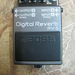 Продам педаль BOSS RV-5 Digital Reverb