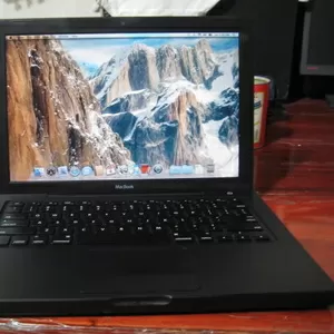 Продам бренд ноутбук MacBook 4.1 Black.