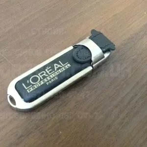 Лазерная гравировка флешек