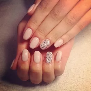 Маникюр-110 грн, педикюр-155 грн.Выезд на дом