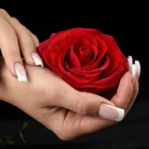 Наращивание ногтей