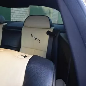 Перетяжка салона авто кожей
