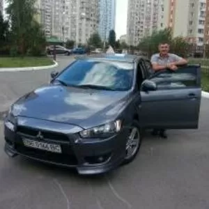 Автоинструктор по вождению автомобиля. Вождения уроки.