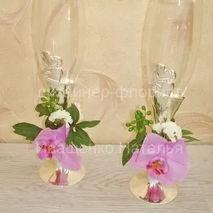Оформление бокалов цветами