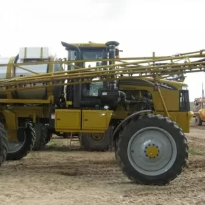 Опрыскиватель самоходный CHALLENGER Rogator 1064