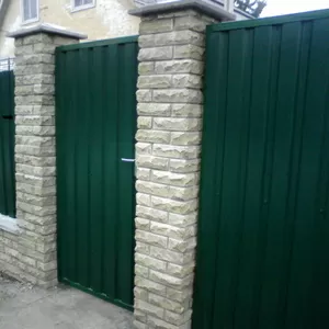 Забор с профнастила