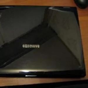 Продам на запчасти нерабочий ноутбук Samsung R58 plus (разборка и уста