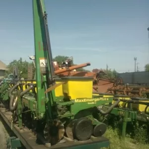 Сеялка точного высева пневматическая JOHN DEERE 1710 