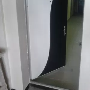 Отделка дверей дермантином , кожзаменителем 