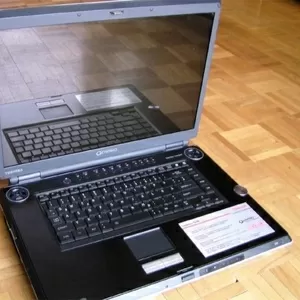 Продам по запчастям ноутбук Toshiba Qosmio G30(разборка и установка).