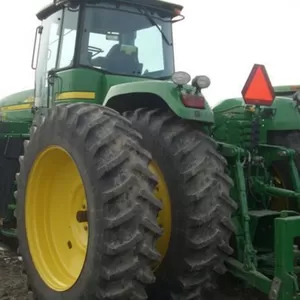 Колісний трактор JOHN DEERE 9220