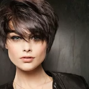 Требуется  парикмахер 