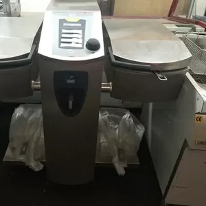 Продам новый кухонный многофункциональный центр Rational Vario Cooking