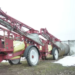 Обприскувач причіпний HARDI 2200