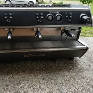 Продам трехпостовую кофемашину бу LaSpaziale S3