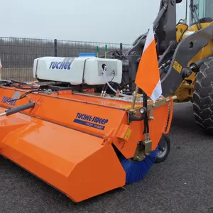 Дорожная щетка с бункером Tuchel Profi Champ 