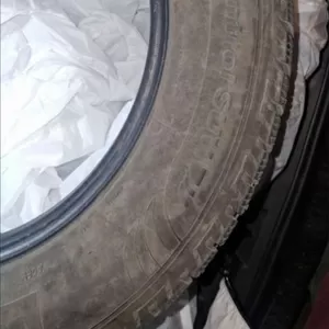 Продам шини в непоганому стані 