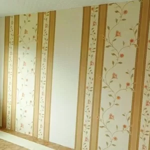 Поклейка шпалер на стіни 