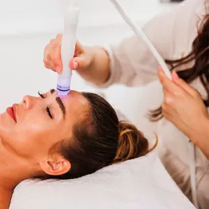 Сучасне омолодження шкіри у Києві (Солом'янка) - Са-Ната Естетік