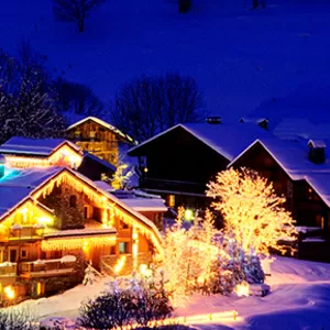 Новорічна ілюмінація гірляндами,  монтаж гірлянд!