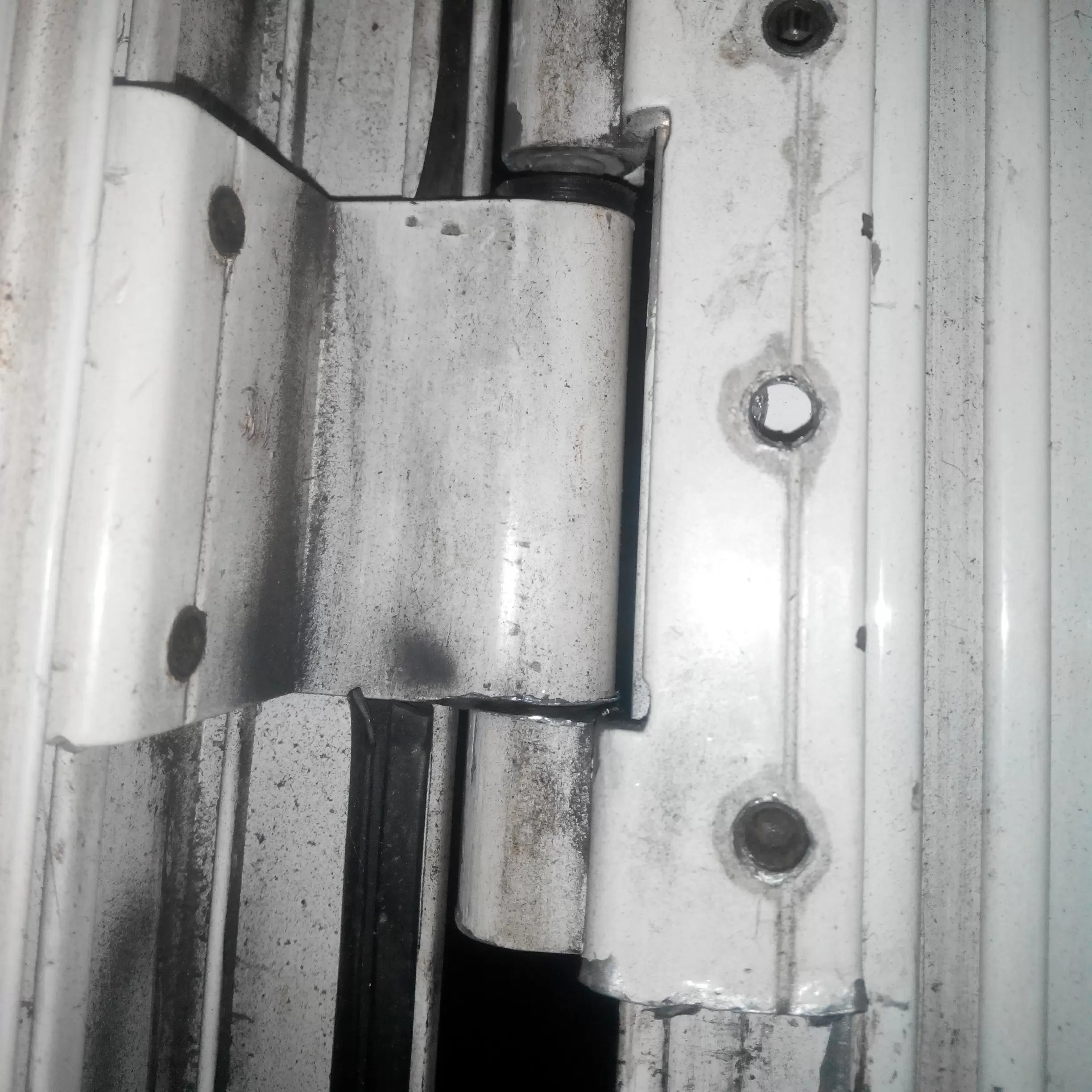 Ремонт петель Київ в алюмінієвих та пластикових дверях,  продаж,  заміна,  петлі С-94