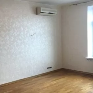 Поклейка шпалер пл. Шевченка Оболонь Виноградарь 