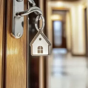 Риелтор продажа  /покупка недвижимости в Киеве