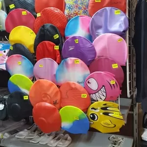 Шапочки для плавания 