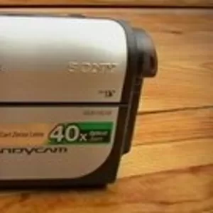 Продаеться Sony HANDYCAM DCR-РС45E