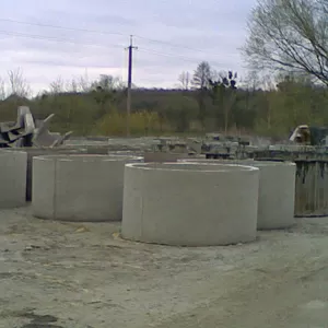 БЕТОННЫЕ КОЛЬЦА для канализаций и колодцев.
