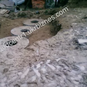 Канализация из бетонных колец. Монтаж коммуникаций.