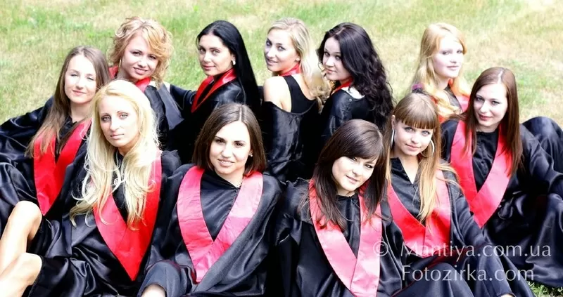 Прокат мантий. Академические мантии напрокат. Мантия. Мантії 2