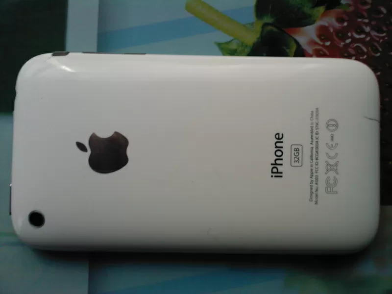 ПРодам Iphone 3gs white 32gb