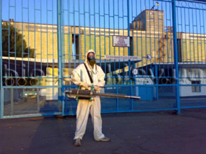 Уничтожение вредных насекомых.